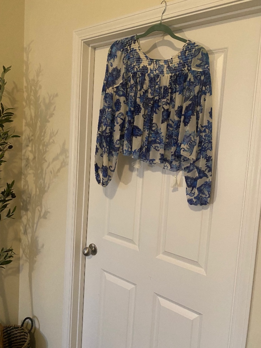 Free People blue and white top size small